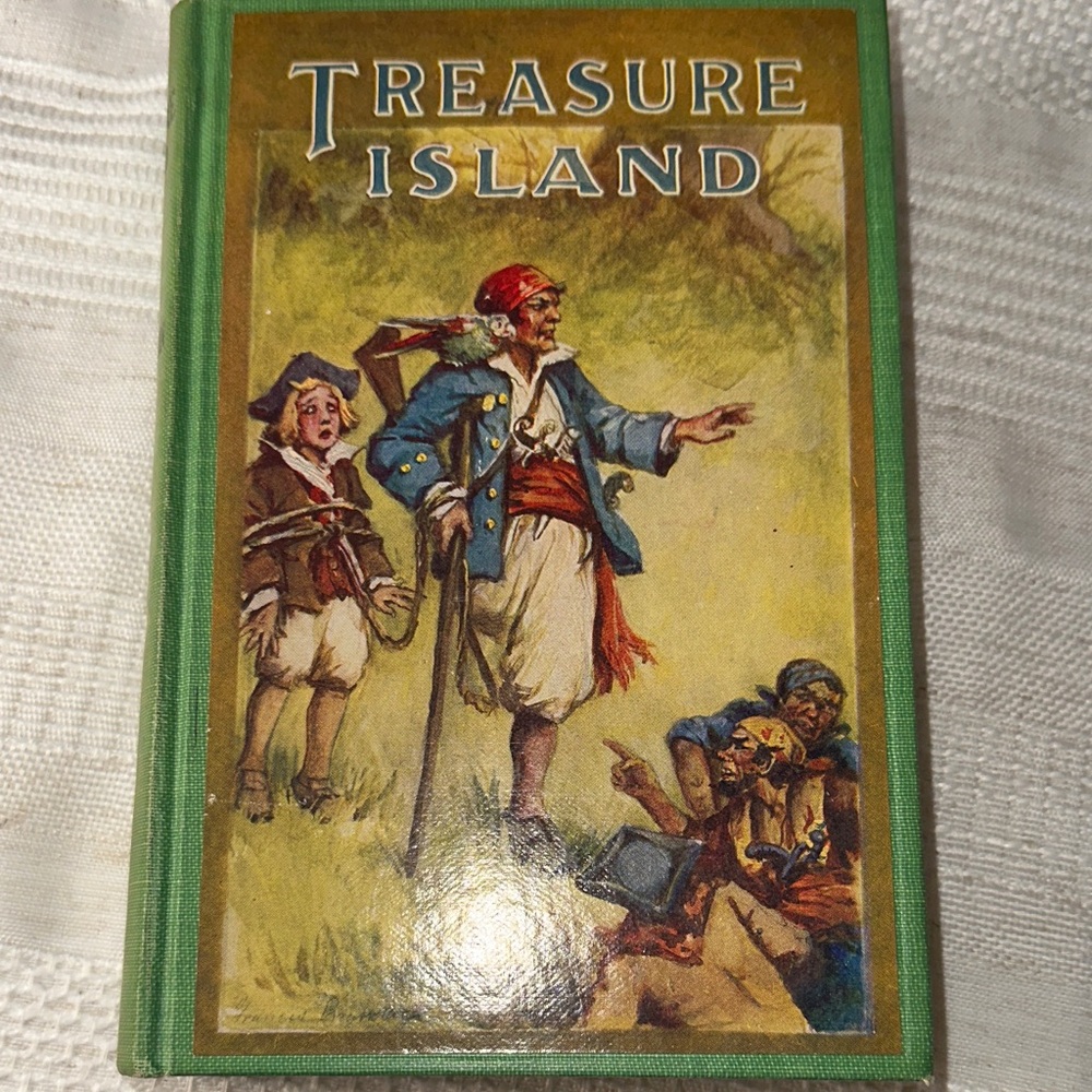 Green Treasure Island Coffee Table Book